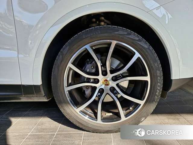 Porsche Cayenne (PO536) id 4179700 из Кореи 14