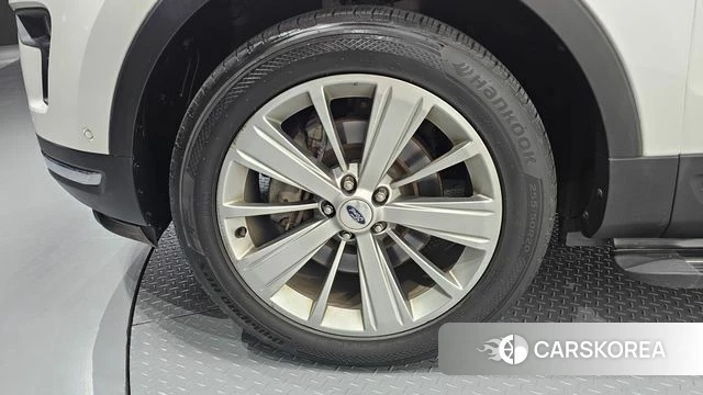 Ford Explorer id 4587366 из Кореи 31