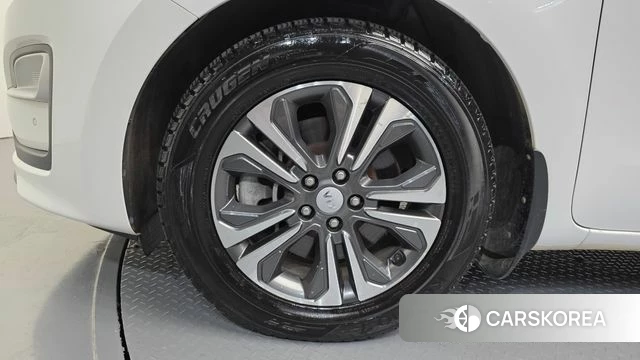 Kia The New Carnival id 4663010 из Кореи 15
