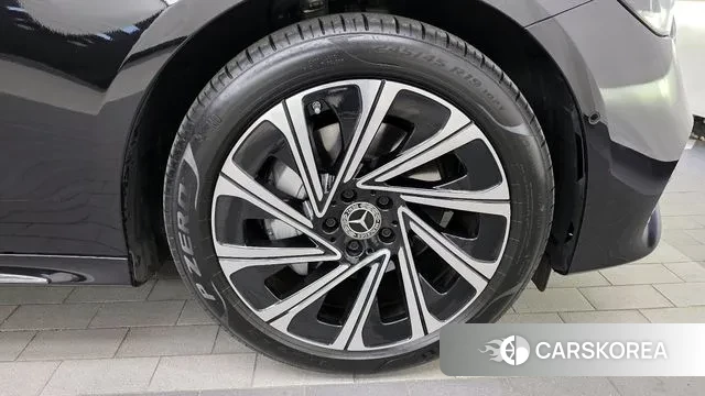 Mercedes-Benz E-Class W214 id 3431453 из Кореи 15