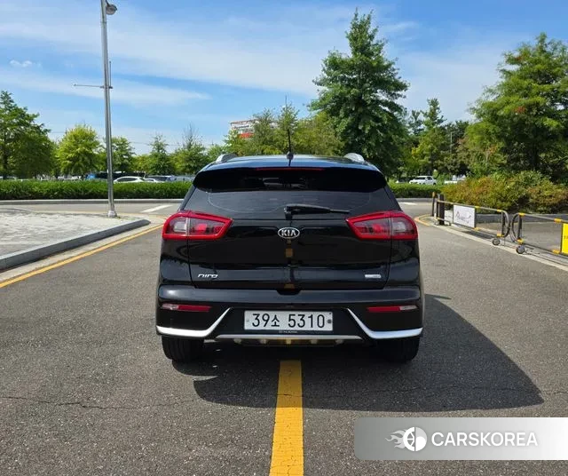 Kia Niro id 3118186 из Кореи 15