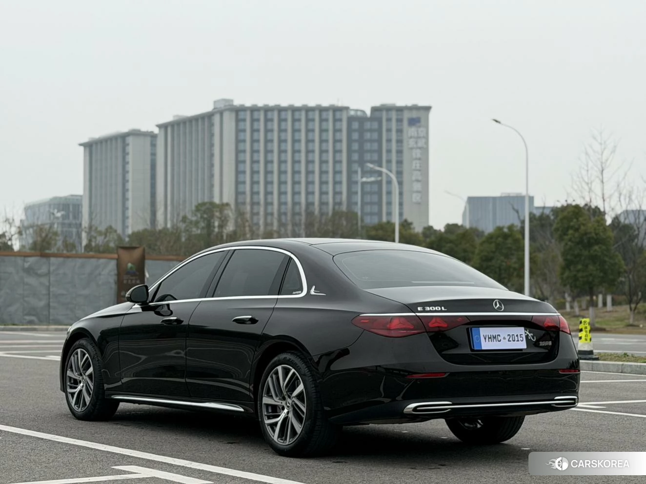 Mercedes-Benz E-class id 4486350 из Китая 18