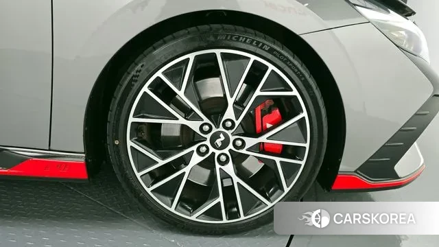 Hyundai Avante (CN7) id 3759386 из Кореи 15