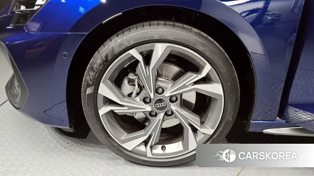 Audi A3 (8Y) id 3711211 из Кореи 15