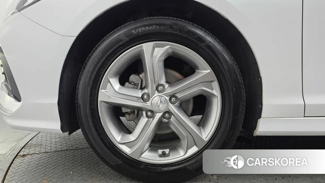Hyundai Sonata New Rise id 4318403 из Кореи 25