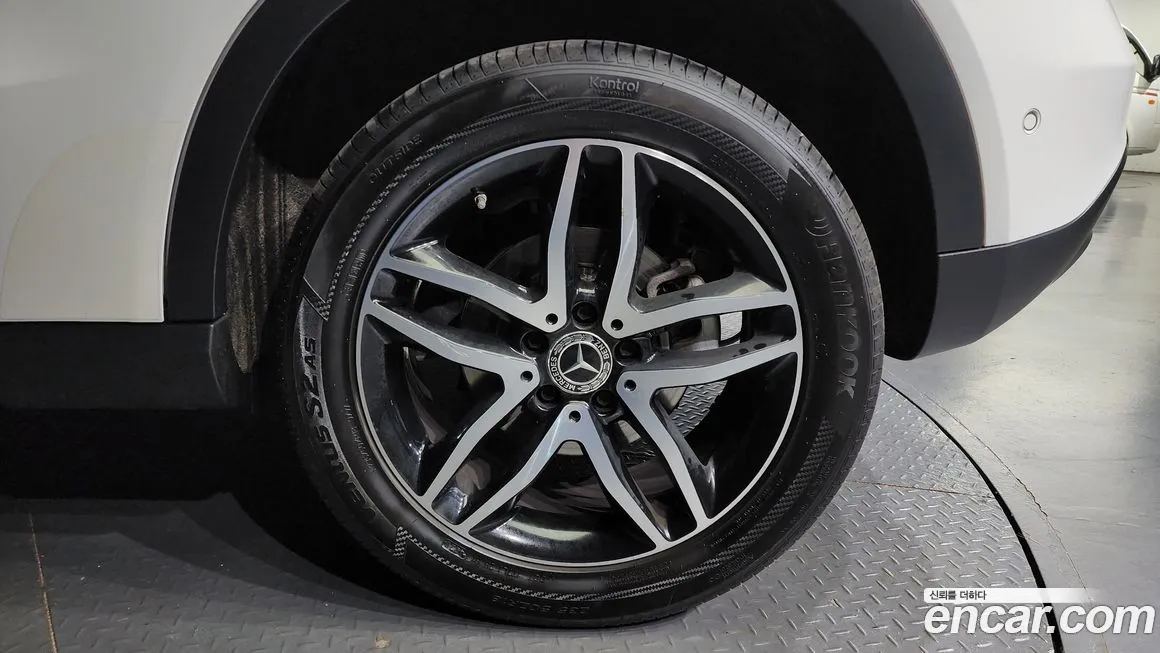 Mercedes-Benz GLA-Class X156 id 1353609 из Кореи 15