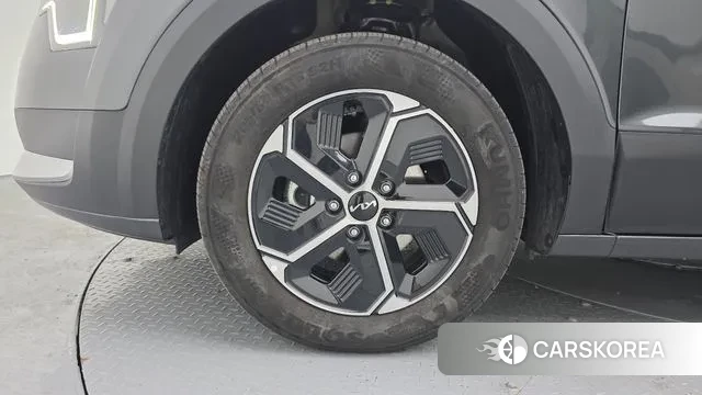 Kia Di Ol Nu Niro id 3734110 из Кореи 15