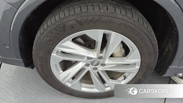 Audi Q7 (4M) id 2940145 из Кореи 15