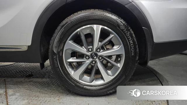 Kia The New Sorento id 3808437 из Кореи 15