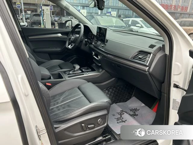 Audi Q5L 2021 Белый из Китая, фото 5