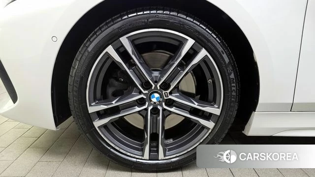 BMW 1 Series (F40) id 3954309 из Кореи 15