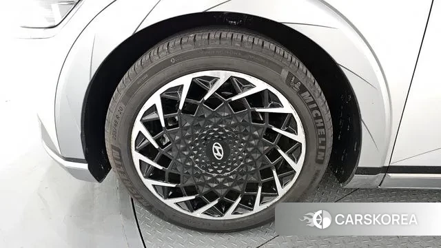 Hyundai Ionic 5 id 3126310 из Кореи 15