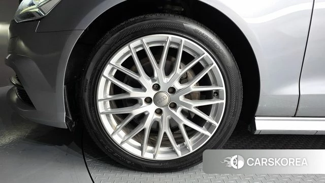 Audi New A6 id 3966442 из Кореи 15