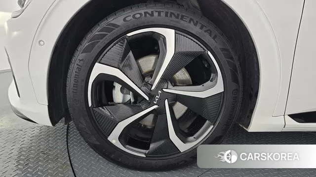 Kia EV6 id 3572148 из Кореи 16