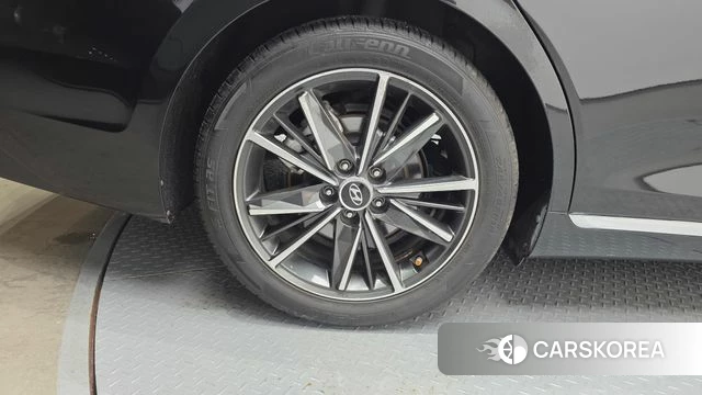 Hyundai The New Grandeur IG id 4562536 из Кореи 33