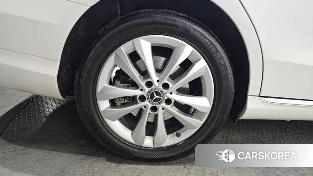 Mercedes-Benz C-Class W205 id 3631304 из Кореи 15