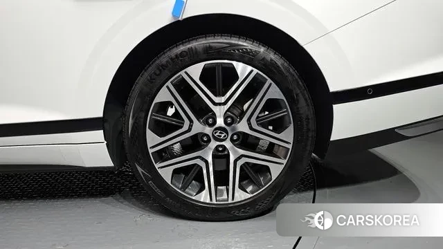 Hyundai Grandeur (GN7) id 3257097 из Кореи 15