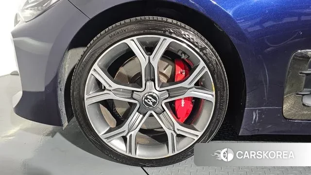 Kia Stinger id 3515124 из Кореи 15