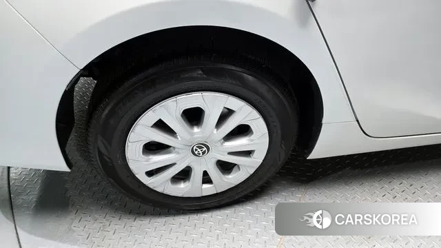 Toyota Prius 4th Generation id 3383813 из Кореи 15