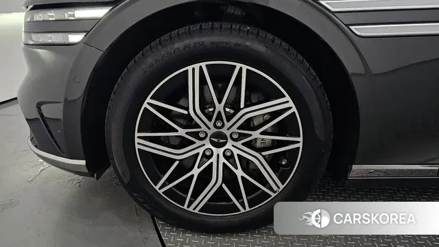 Genesis G90 (RS4) id 3037142 из Кореи 15