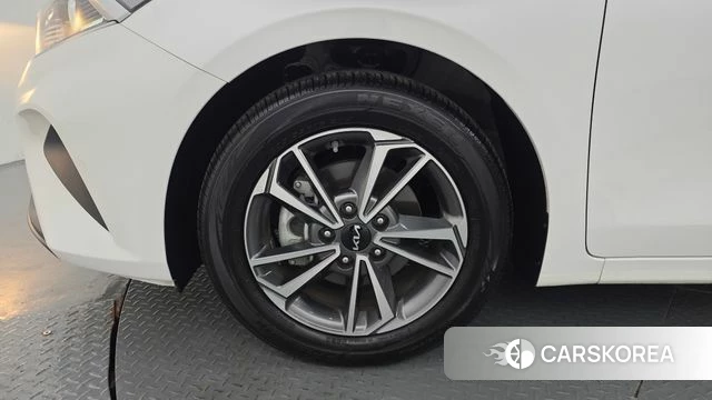 Kia The New K3 2nd generation id 4904739 из Кореи 26