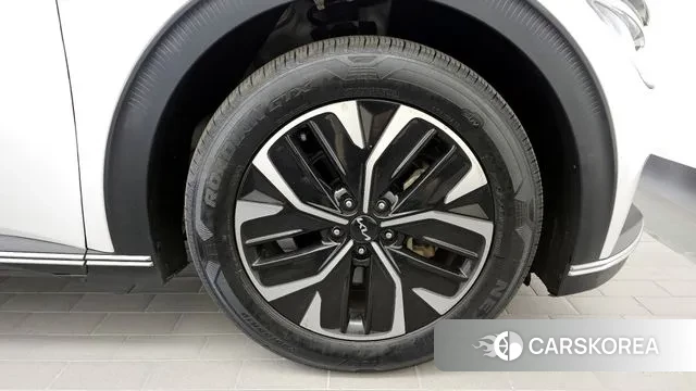 Kia EV6 id 3395225 из Кореи 15