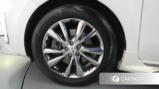 Kia The New Carnival id 4397831 из Кореи 15
