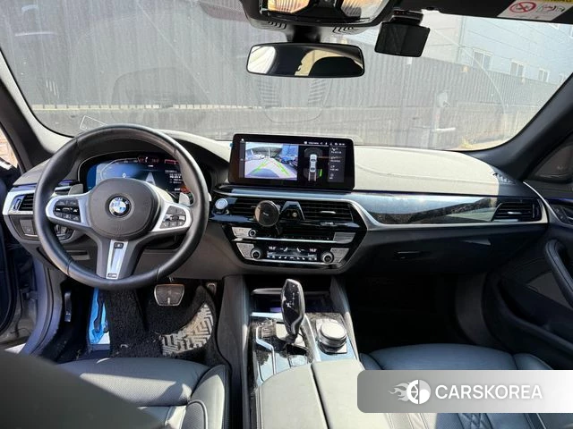 BMW 5 Series (G30) id 4670864 из Кореи 9