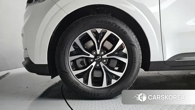 Kia Carnival 4th generation id 3342001 из Кореи 15