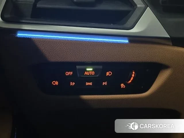 BMW 3 Series (G20) 2023 Белый из Кореи, фото 5