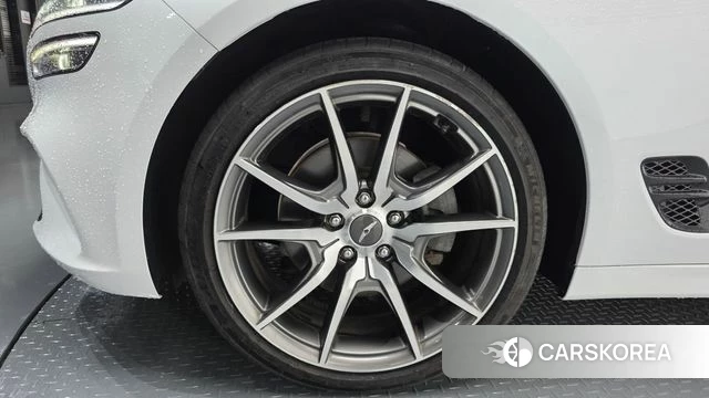 Genesis The New G70 id 3909930 из Кореи 15