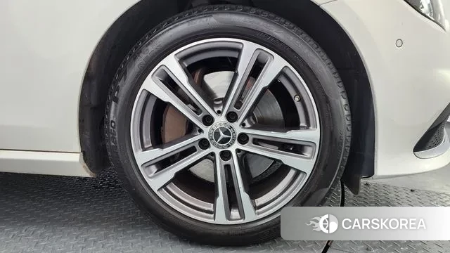 Mercedes-Benz E-Class W213 id 3621421 из Кореи 15