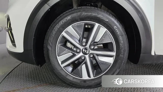 Kia The New Niro id 3562231 из Кореи 15