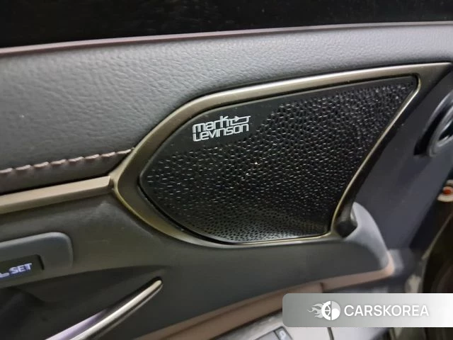 Lexus ES300h 7th generation 2023 Серый из Кореи, фото 5