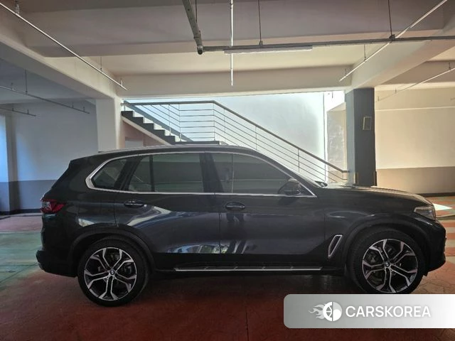 BMW X5 (G05) id 4428758 из Кореи 9
