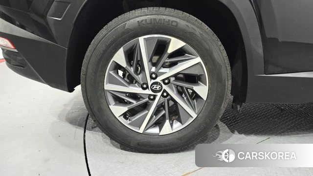 Hyundai Tucson (NX4) id 3915851 из Кореи 15