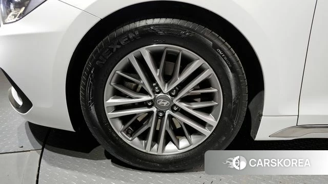 Hyundai Grandeur IG id 4251075 из Кореи 15