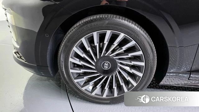 Hyundai Grandeur Hybrid (GN7) id 4243260 из Кореи 31