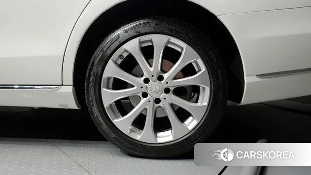 Mercedes-Benz E-Class W213 id 3622366 из Кореи 15
