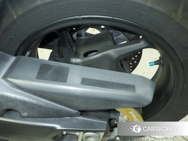 Yamaha T-MAX 530 DX id 4183508 из Японии 29