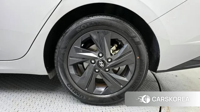 Hyundai Avante (CN7) id 3607423 из Кореи 15