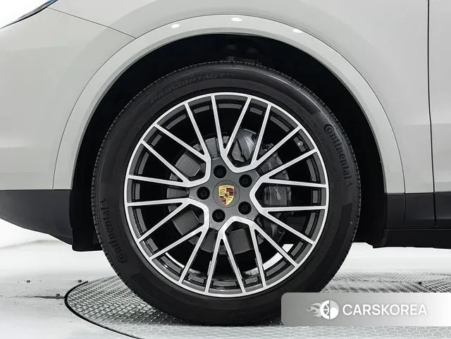 Porsche Cayenne (PO536) id 3410803 из Кореи 14