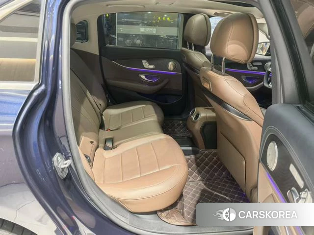 Mercedes-Benz E-class id 4220570 из Китая 9