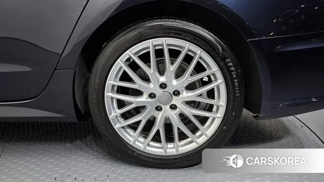 Audi New A6 id 3413361 из Кореи 15