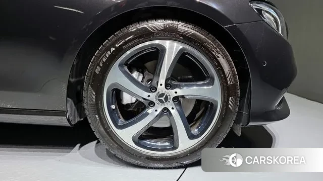 Mercedes-Benz E-Class W213 id 3329944 из Кореи 15