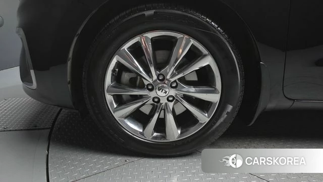 Kia The New Carnival id 4435418 из Кореи 27