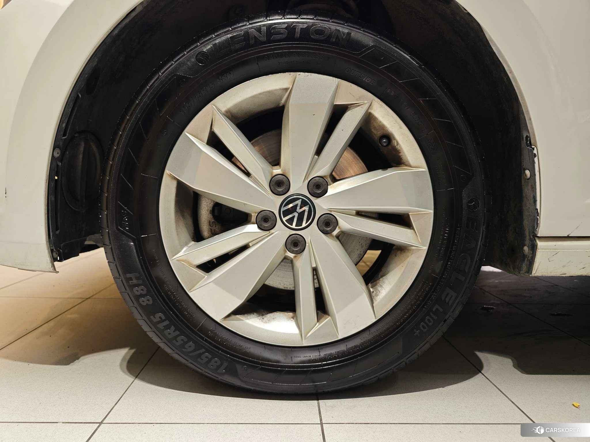 Volkswagen Polo id 4498888 из Китая 26