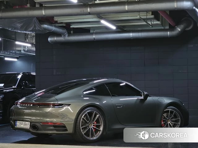 Porsche 911(992) id 4528340 из Кореи 15