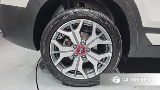 Kia Seltos id 3660957 из Кореи 15