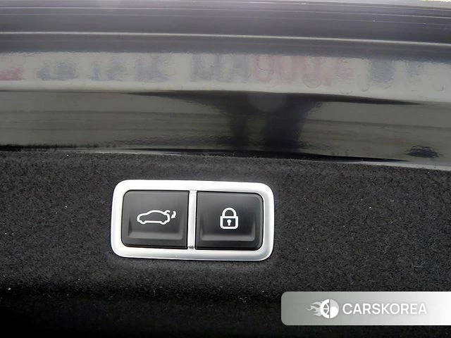 Hyundai Grandeur (GN7) id 3818123 из Кореи 15